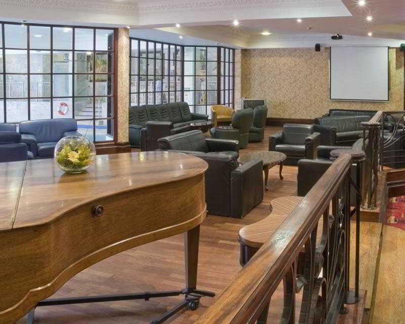 Royal Court Hotel & Spa Coventry Kültér fotó
